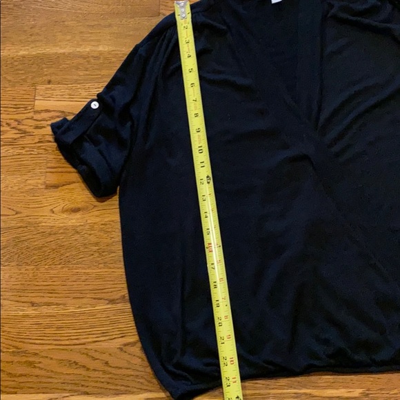 Anthropologie top size medium - Picture 6 of 6